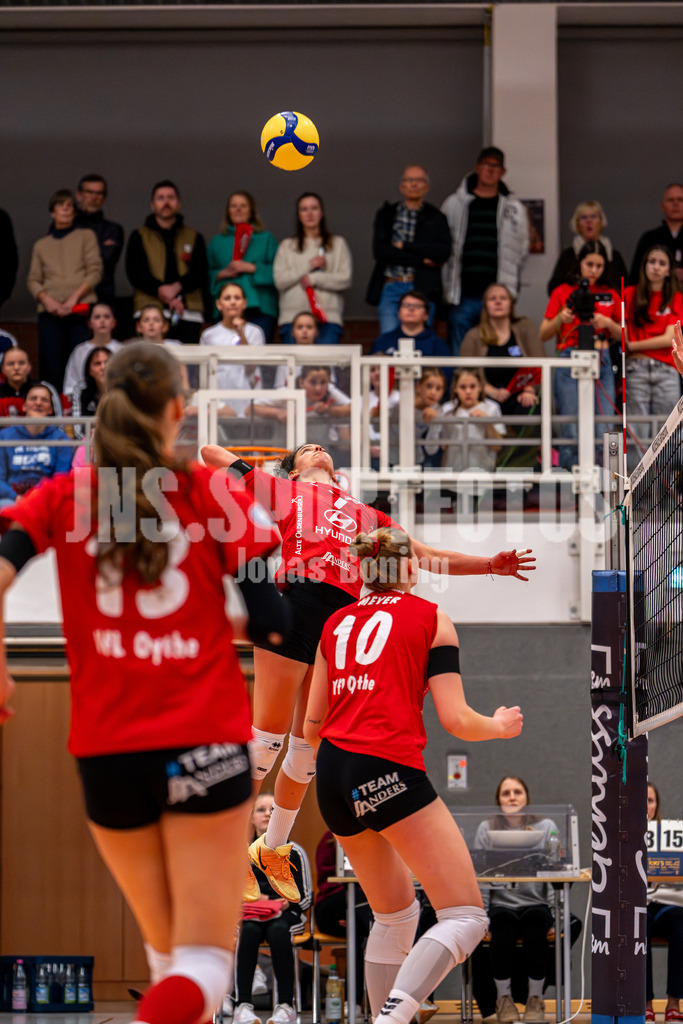 Volleyball I Frauen I Saison 2025-2026 I 2 Bundesliga Pro I 16. Spieltag VFL Oythe - TV Planegg-Krailling-29 | Maria Petkova (9,VFL Oythe) - Realisiert mit Pictrs.com