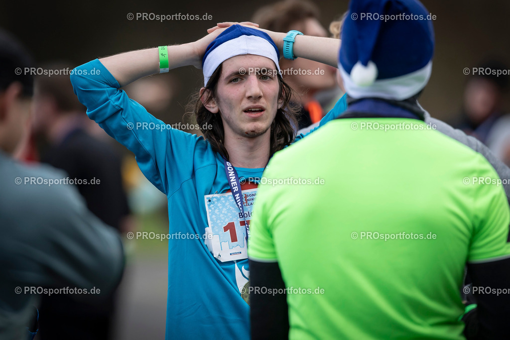 Bonner Nikolauslauf in Bonn, 08.12.2024 | Impressionen vom Bonner Nikolauslauf am 08.12.2024 in Bonn (Freizeitpark Rheinaue). Foto: BEAUTIFUL SPORTS/Axel Kohring