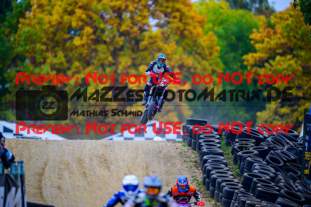 MaZZes_Fotomatrix_20251011_6007705_4085 | S4
