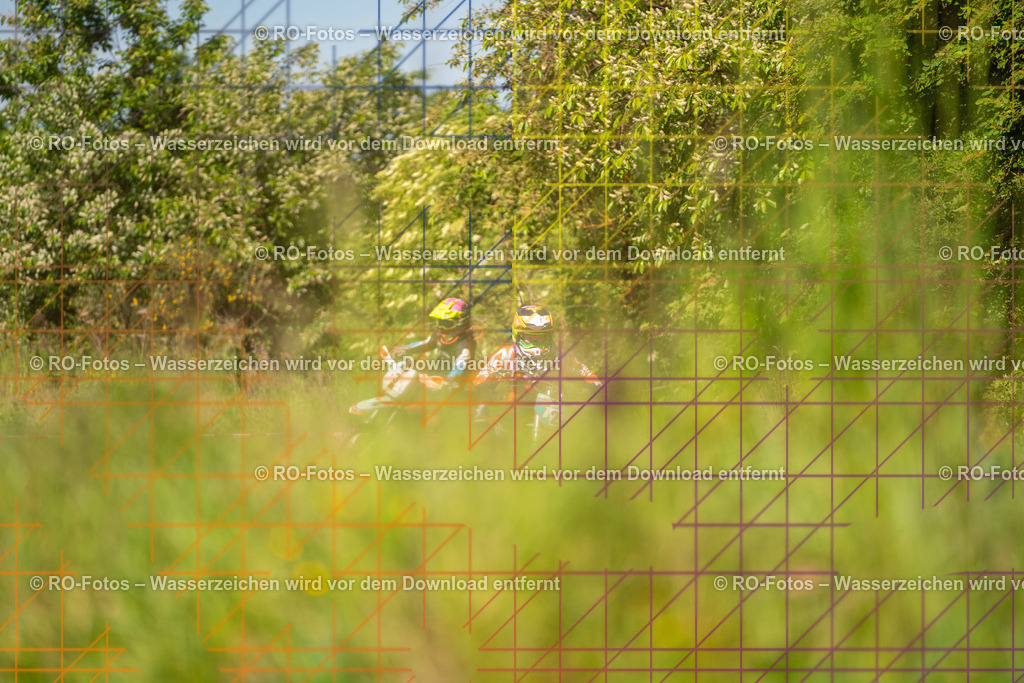 Wolfshausen 1 Lauf -782 | Sportfotografie von RO-Fotos: Motorsport, Motocross, Enduro, Laufveranstaltungen und Triathlon. Professionelle Fotos von Sportlern und Events. - Realisiert mit Pictrs.com