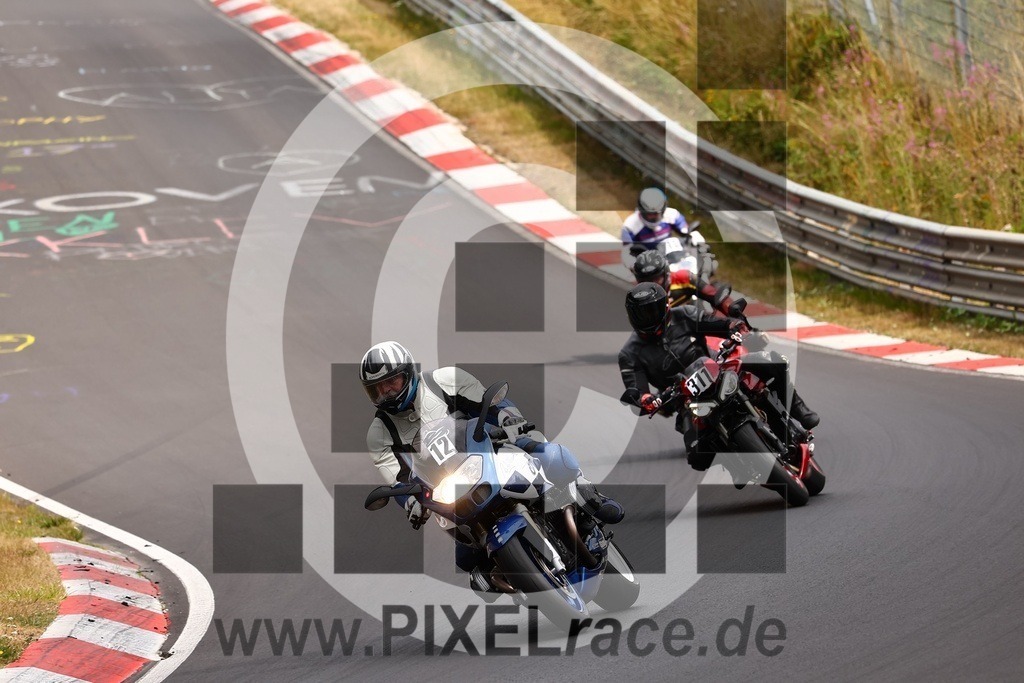 0312-20260722_02284 | Schöne Erinnerungen an spannende Momente - das festzuhalten ist unser Job. PIXELrace.de ist seit 2003 auf den Rennstrecken Europas unterwegs um die Action draußen beim Fahren und die wunderbare Stimmung imm Fahrerlager für euch einzufangen.