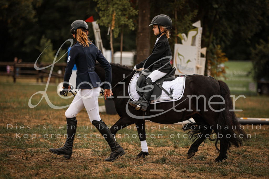 01.SoFZ00165 | Leoni Ertmer Photography - Realisiert mit Pictrs.com