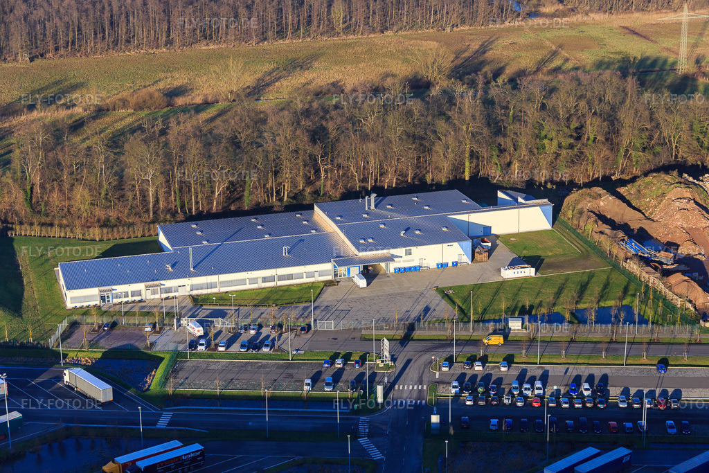 Luftbild: Gewerbegebiet Horst, Alfa Aesar GmbH im Ortsteil Minderslachen in Kandel im Bundesland Rheinland-Pfalz in Deutschland. Foto: IMG_076530.jpg vom 05.01.2015 durch Werner Riehm/FLY-FOTO.de