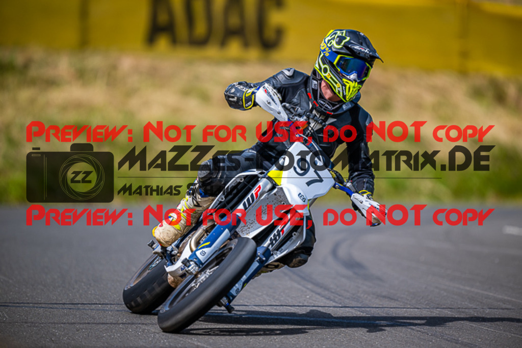 MaZZes_FotoMatrix_220618_6315 | S4