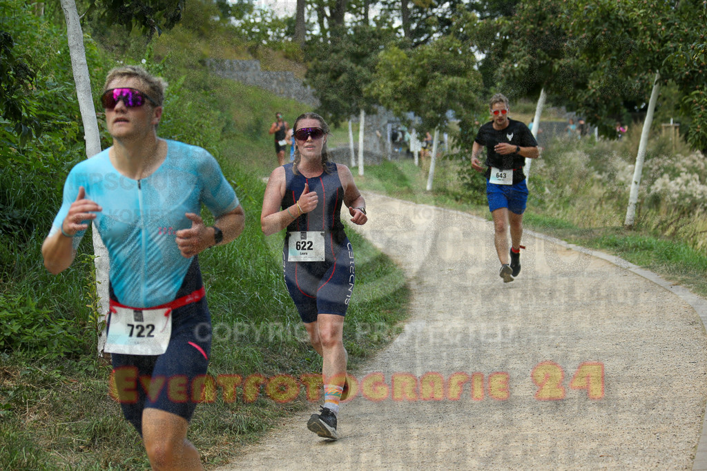 250824_1431_EX1_6498 | Sportfotografie im Rhein-Sieg Kreis, Köln, Bonn, NRW, Rheinland Pfalz, Hessen, etc. Unser Tätigkeitsfeld umfasst den Laufsport vom Volkslauf über den Marathon, Duathlon, Triathon bis zum Ultralauf wie Kölnpfad Ultra oder Schindertrail.