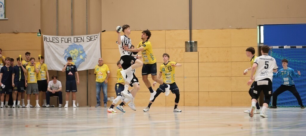 2H2A7339 | Tanja Sommer - TS Sportfotografie - Realisiert mit Pictrs.com