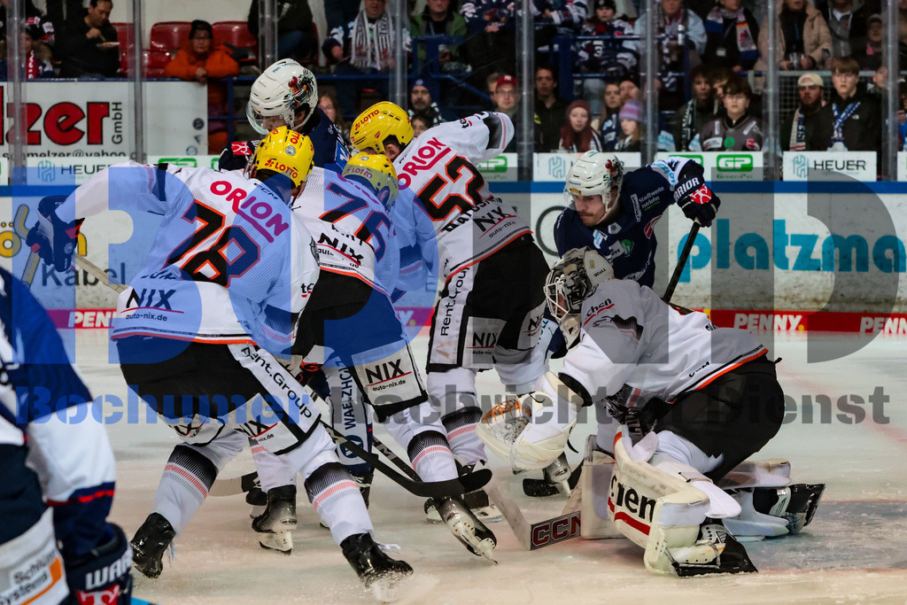 SES_ISEFRA20250130-8 | bond - Realisiert mit Pictrs.com