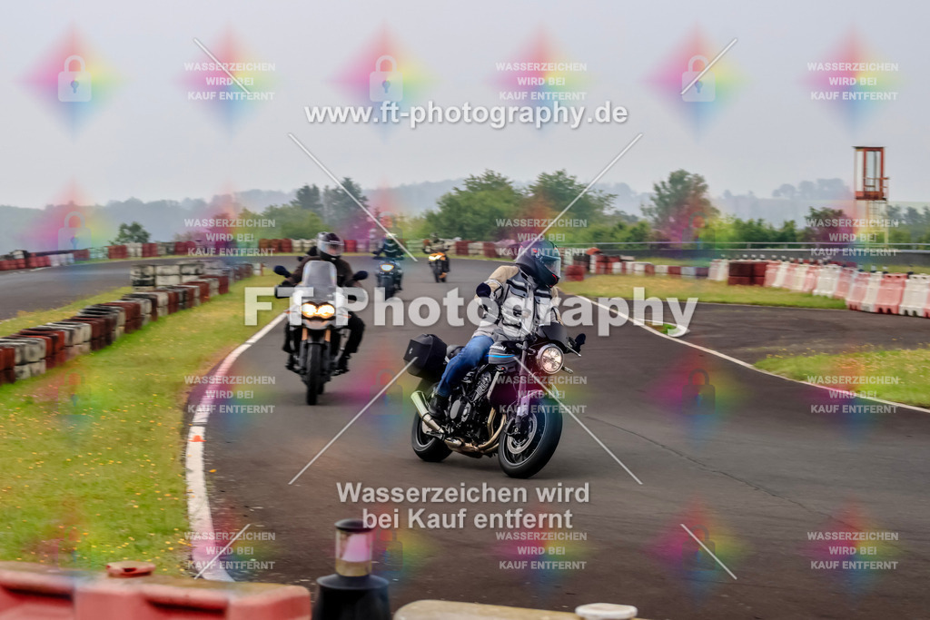 _TCM2807 | Hier findet Ihr Bilder von Touristenfahrten auf der Nürburgring Nordschleife oder von anderen Veranstaltungen die ich besucht habe. Viel Spass beim Durch Schauen 