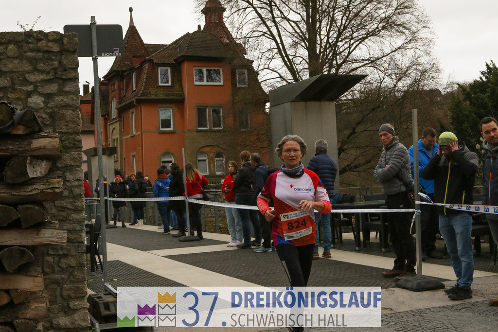 VR Bank Hauptlauf 10000m | 3 Koenigslauf 2023 - Realisiert mit Pictrs.com