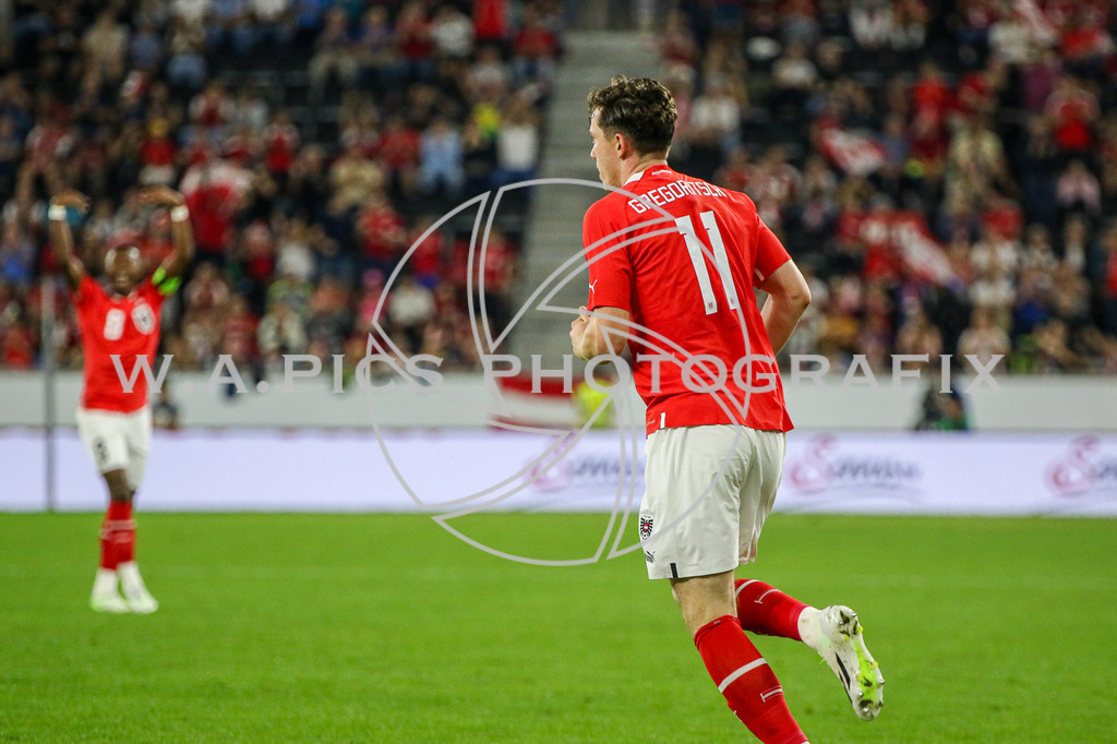 AUSTRIA vs MOLDAVIA | LINZ,AUSTRIA,07.SEPT.23 - INT.SOCCER - AUSTRIA vs MOLDAVIA.  Image shows the rejoicing of Michael Gregoritsch (AUT) and David Alaba (AUT).
Photo: Sportmediapics.com/ Andreas Willdoner