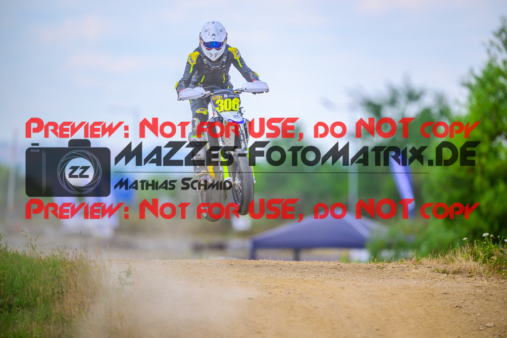 MaZZes_Fotomatrix_20250704_6007705_7395 | GELB