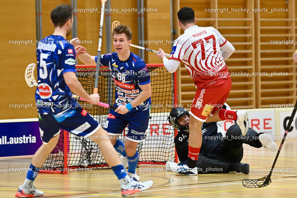 VSV Unihockey vs. KAC Floorball 4.2.2023 | #96 Clemens Meixner, #98 Marco Tschemernjak, #77 Thomas Huditz