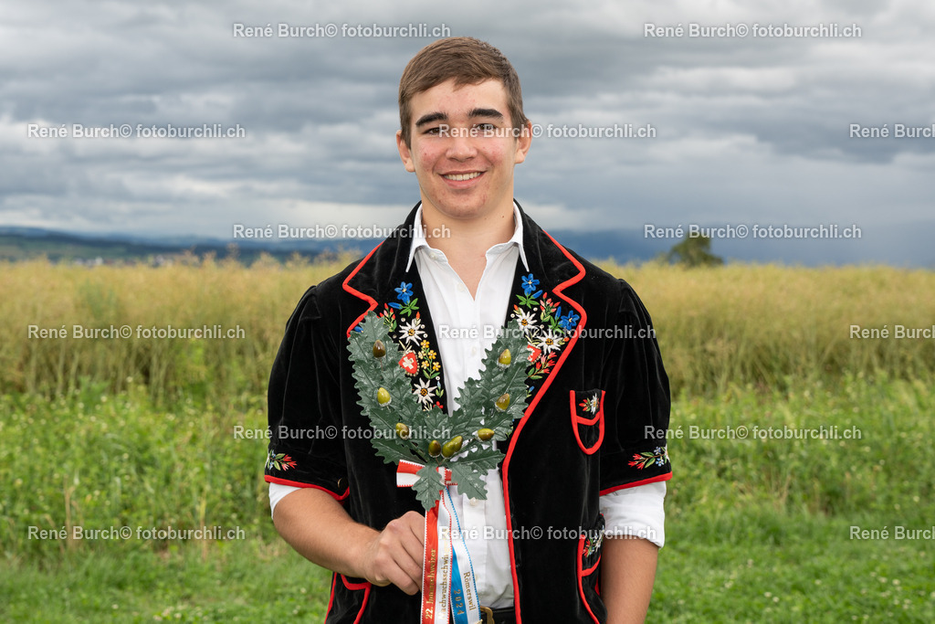 Scheuber Ivo | René Burch leidenschaftlicher Fotograf aus Kerns in Obwalden.  Hier finden sie Sport, Landschaft und Natur Fotografie.
 - Realisiert mit Pictrs.com