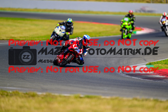 MaZZes_FotoMatrix_240725_6007705_0179 | BLAU