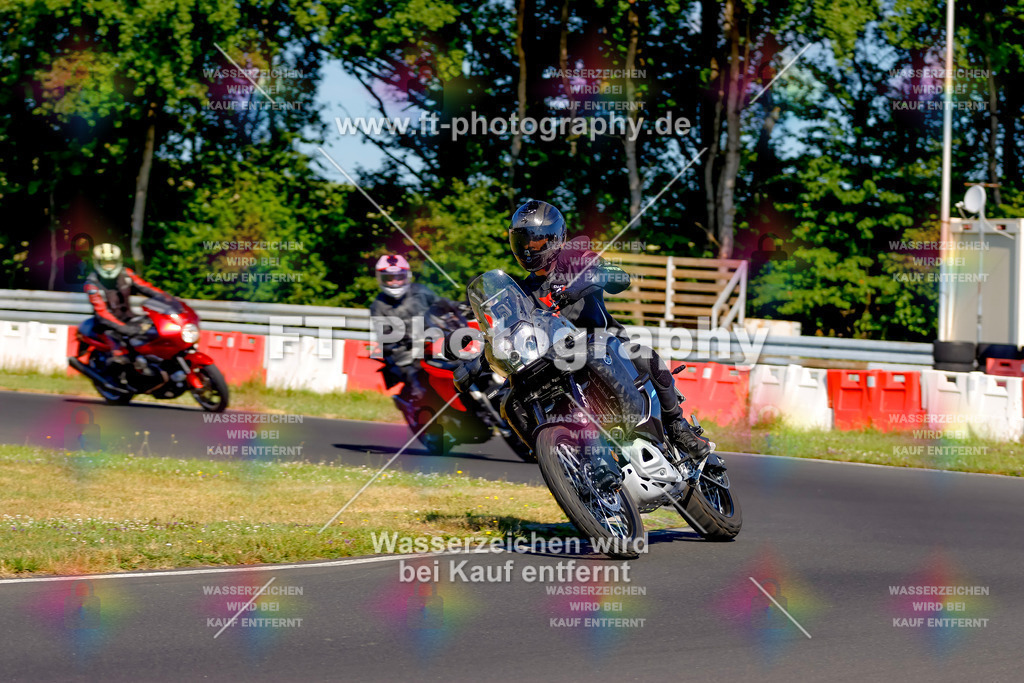 _MOT8855 | Hier findet Ihr Bilder von Touristenfahrten auf der Nürburgring Nordschleife oder von anderen Veranstaltungen die ich besucht habe. Viel Spass beim Durch Schauen 