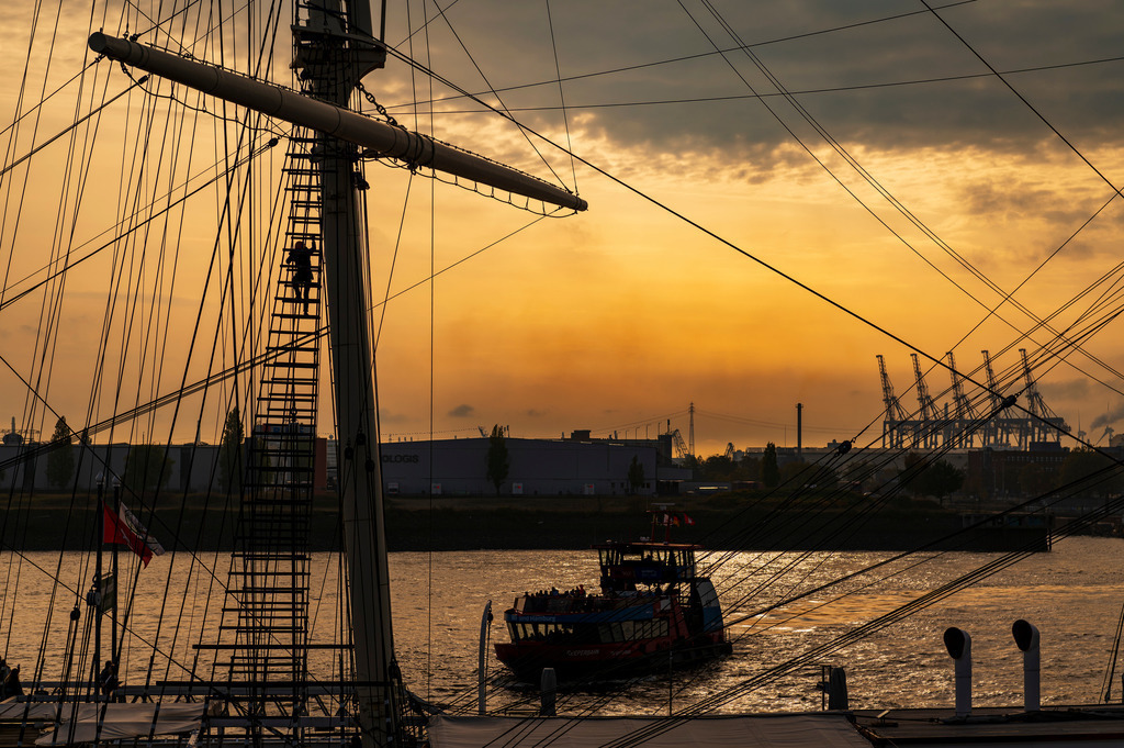 2022_10_31_HAMBURG_MCP5441 | Hochwertig gedruckte Fotografien für die Wand, als Kalender und zum Verschenken. Hamburg & Norddeutschland und überall wo ich mit der Kamera unterwegs war.