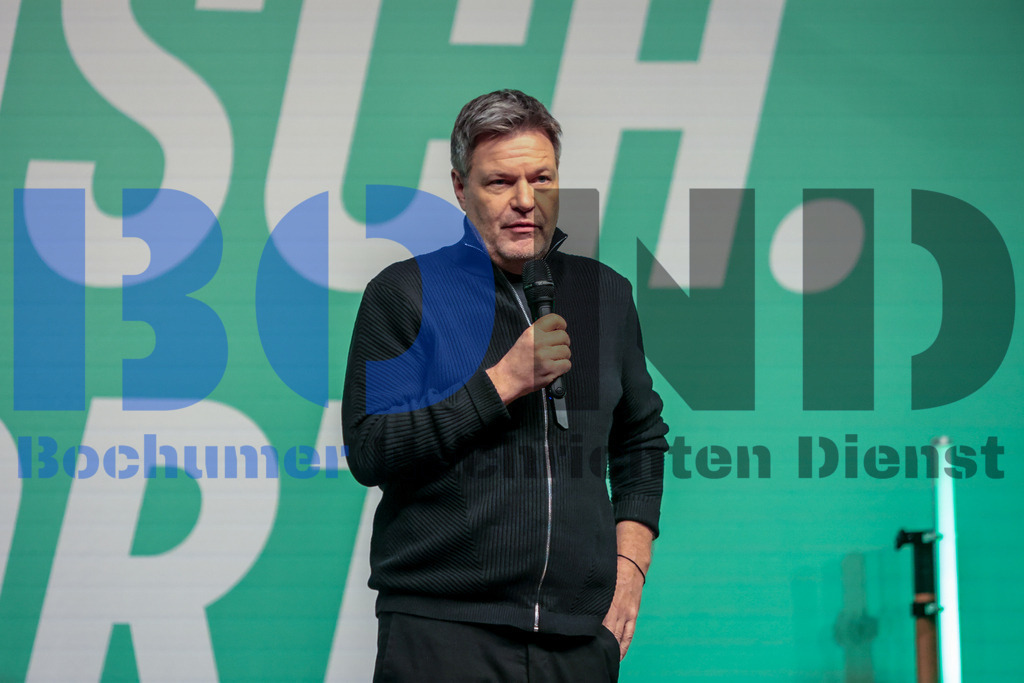 SES_HABBOC20250203-34 | bond - Realisiert mit Pictrs.com