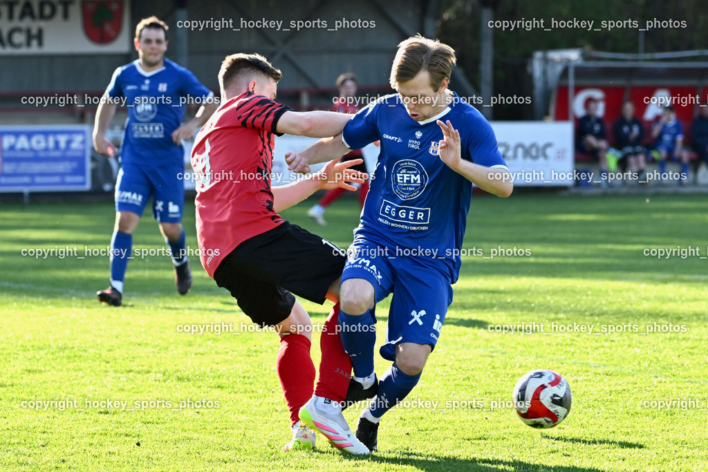ATUS Ferlach vs. Union Matrei  | #14 Florian Verdel ATUS Ferlach, #22 Thomas Riepler Union Matrei, ATUS Ferlach vs. Union Matrei , ATUS Ferlach vs. Union Matrei  am 11.04.2026 in Rothenthurn (Sportplatz Rothenthurn), Austria, (Photo by Bernd Stefan)