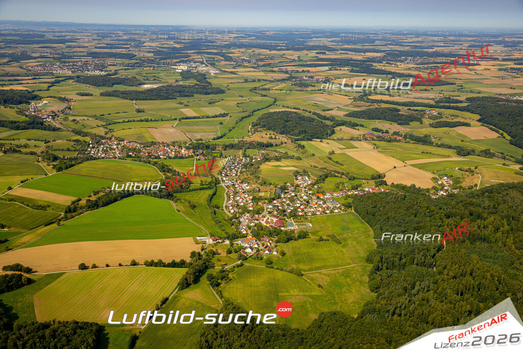 Das Luftbild zeigt : Horschhausen Satteldorf - Die Luftaufnahme wurde 2024 vom UL-Flugzeug aus erstellt ( keine Drohne ) - Hochauflösende Luftaufnahme - Für grossformatige Ausdrucke geeignet. Die Geschenkidee !Mit Lizenz und Bildrechte bestellbar