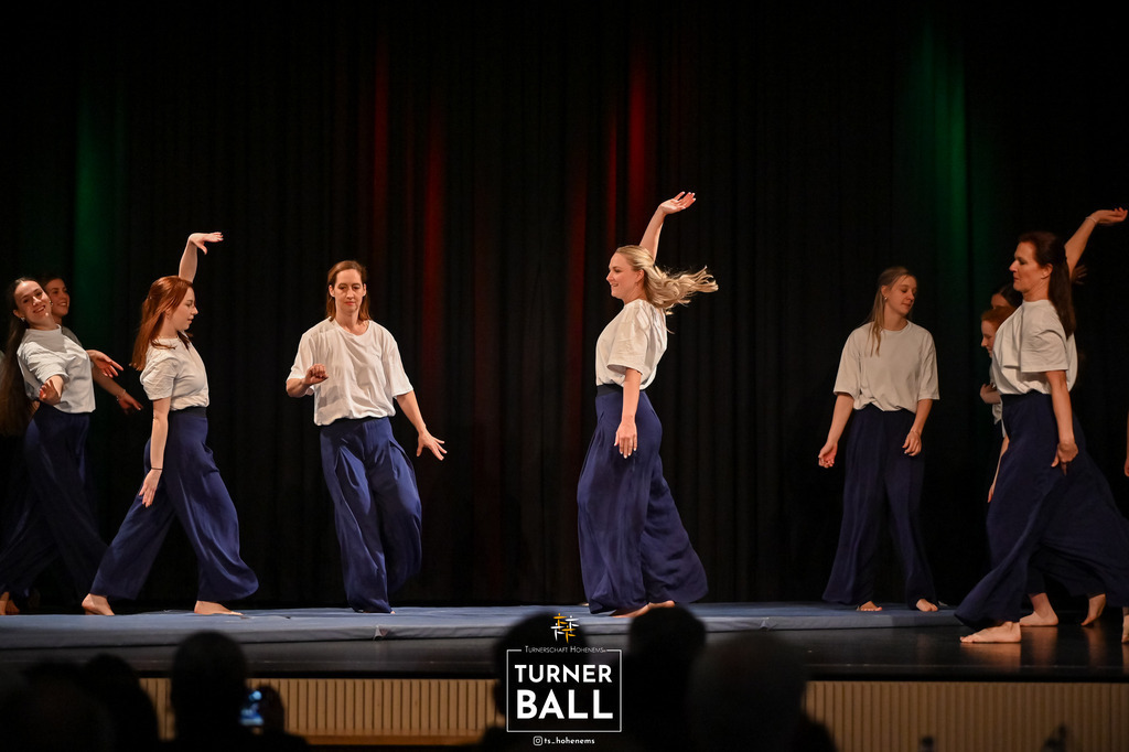 DSC_9351 | "Fussifoto.com – Ihr Ansprechpartner für hochwertige Fotografie! Entdecken Sie kreative Bilder und professionelle Dienstleistungen. Kontaktieren Sie uns für Ihre Projekte!"