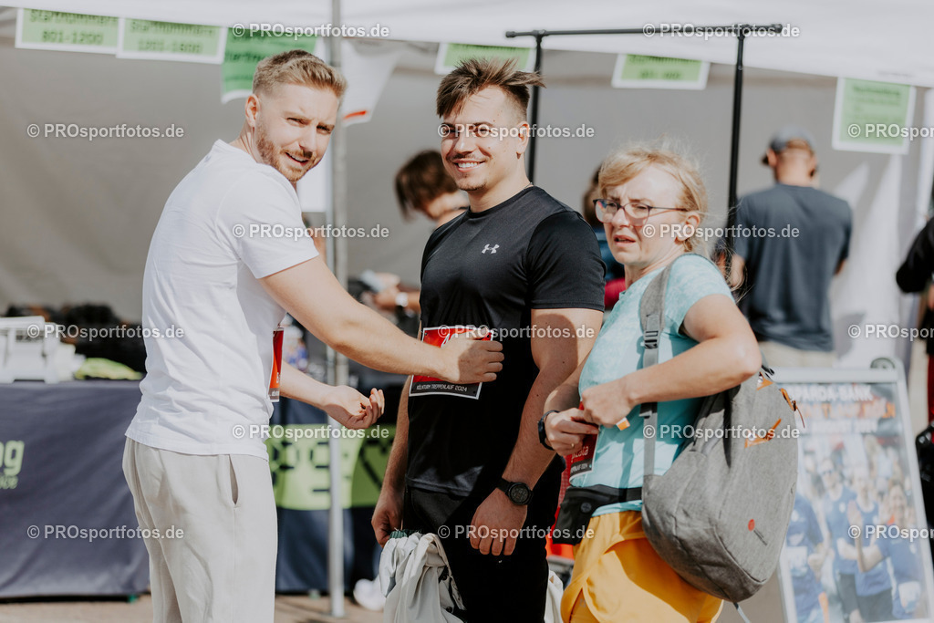 240825_Treppenlauf-38 | Professionelle Fotos Ihrer Laufsportveranstaltung.