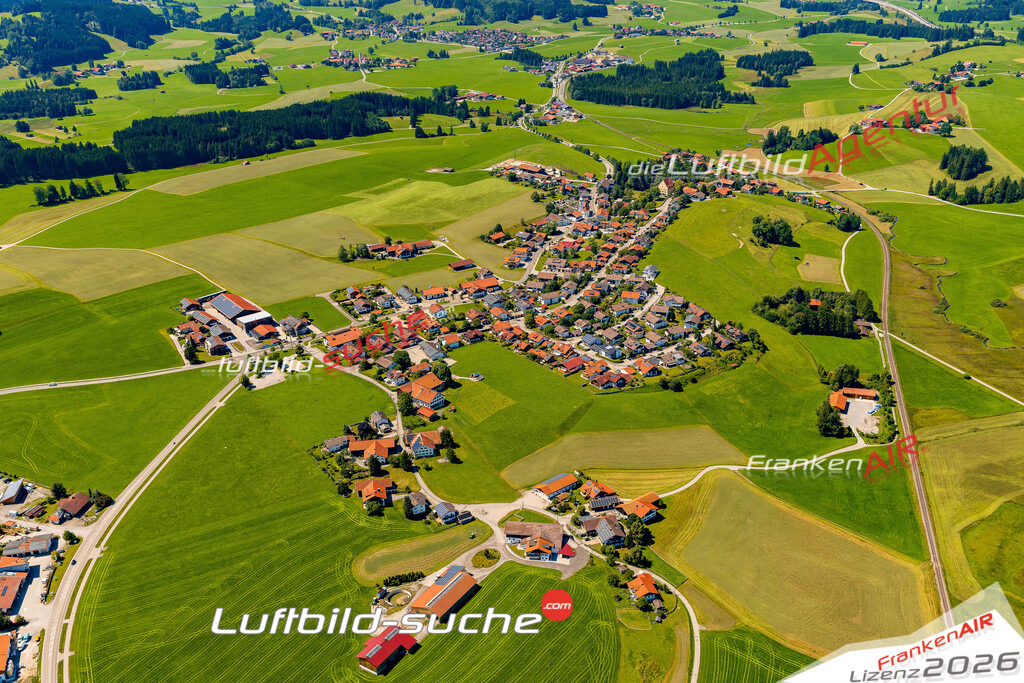 Luftbild Vs Google Maps  Schraden  Hopferau -Das Luftbild wurde 2025 vom UL-Flugzeug heraus erstellt ( keine Drohne ) - Hochauflösende Luftaufnahme -Nicht vergleichbar mit Google Maps oder Satelittenbilder- Die Geschenkidee !Mit Lizenz und Bildrechte bestellbar