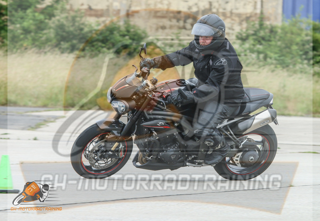 IMG_0384 | gh-motorradtraining-foto.de - Realisiert mit Pictrs.com