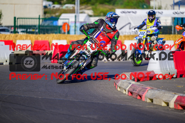 MaZZes_Fotomatrix_20241005_6021986_1558 | SENIOR