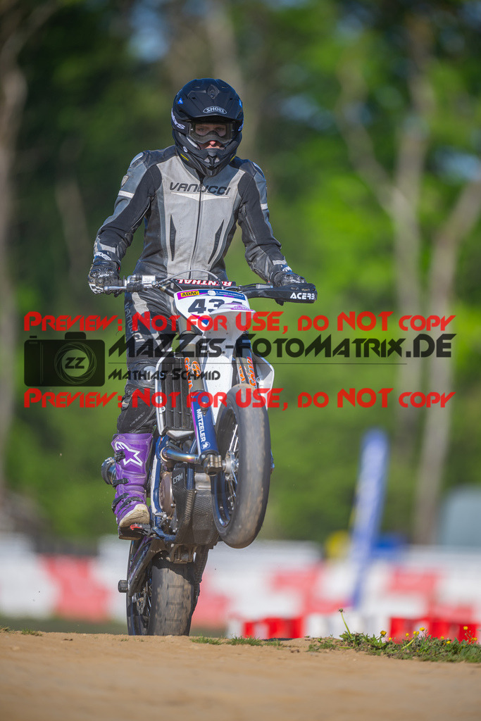 MaZZes-Fotomatrix-20260509-56756 | S5