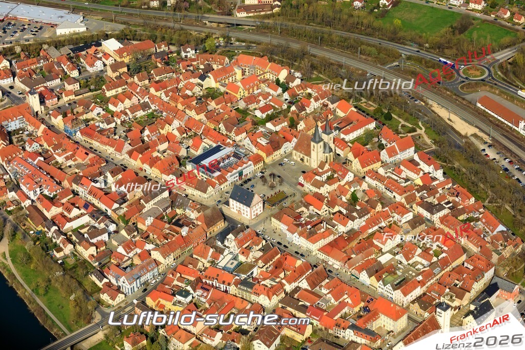 aktuelles Luftbild von  Hassfurt  - Luftaufnahme wurde 2019 von https://frankenair.de mittels Flugzeug (keine Drohne) erstellt.