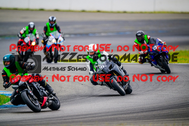 MaZZes_FotoMatrix_240614_6007705_6501 | INST