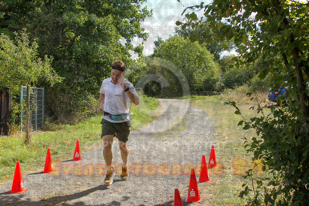 250830_1231_EV4_4036 | Sportfotografie im Rhein-Sieg Kreis, Köln, Bonn, NRW, Rheinland Pfalz, Hessen, etc. Unser Tätigkeitsfeld umfasst den Laufsport vom Volkslauf über den Marathon, Duathlon, Triathon bis zum Ultralauf wie Kölnpfad Ultra oder Schindertrail.