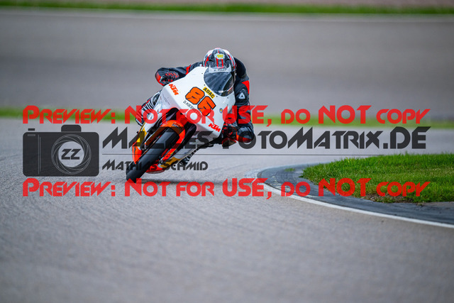 MaZZes_FotoMatrix_240505_6007705_2876 | KTM