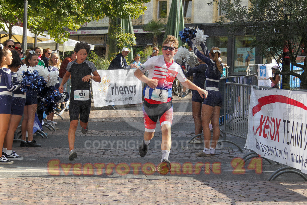 250824_1151_EV4_9070 | Sportfotografie im Rhein-Sieg Kreis, Köln, Bonn, NRW, Rheinland Pfalz, Hessen, etc. Unser Tätigkeitsfeld umfasst den Laufsport vom Volkslauf über den Marathon, Duathlon, Triathon bis zum Ultralauf wie Kölnpfad Ultra oder Schindertrail.