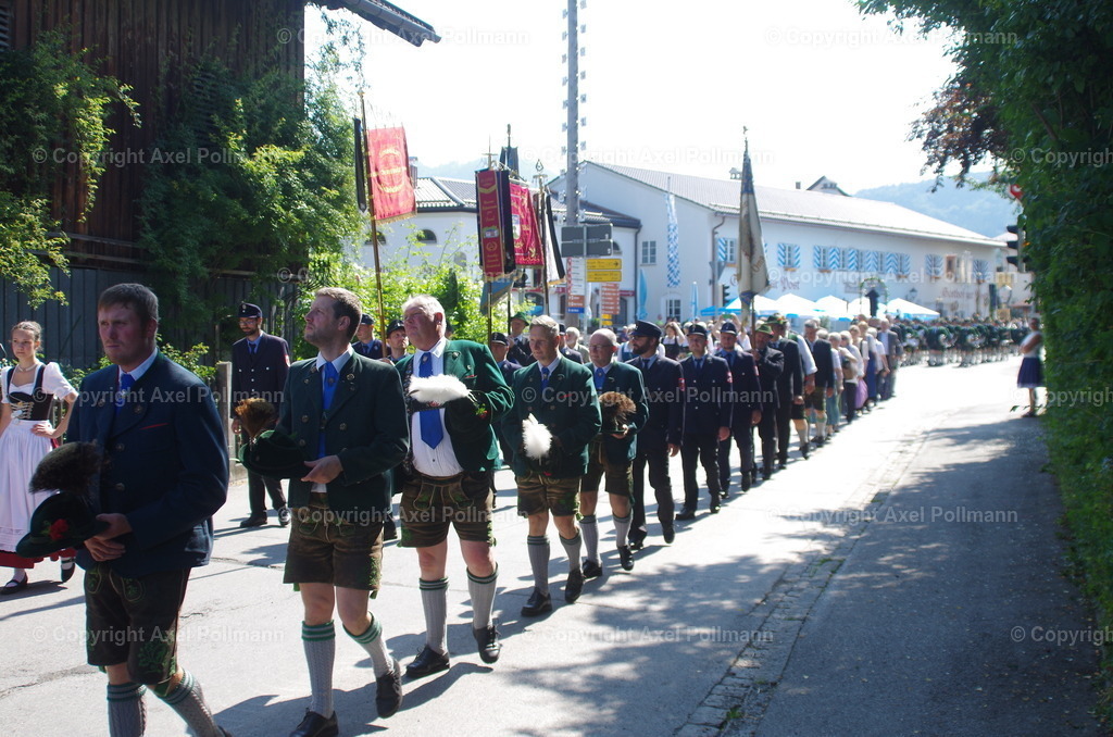 IMGP4047 | fotografiert von Axel PollmannLeonhardi Wallfahrt Benediktbeuern und Murnau, Fronleichnam, Fasching, Landschaft im Loisachtal und Benediktbeuern  - Realisiert mit Pictrs.com