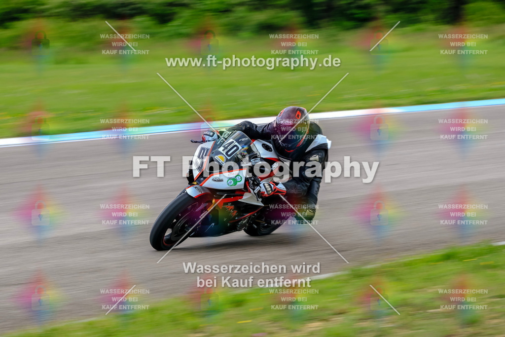 MotoTeam-3518 | Hier findet Ihr Bilder von Touristenfahrten auf der Nürburgring Nordschleife oder von anderen Veranstaltungen die ich besucht habe. Viel Spass beim Durch Schauen 