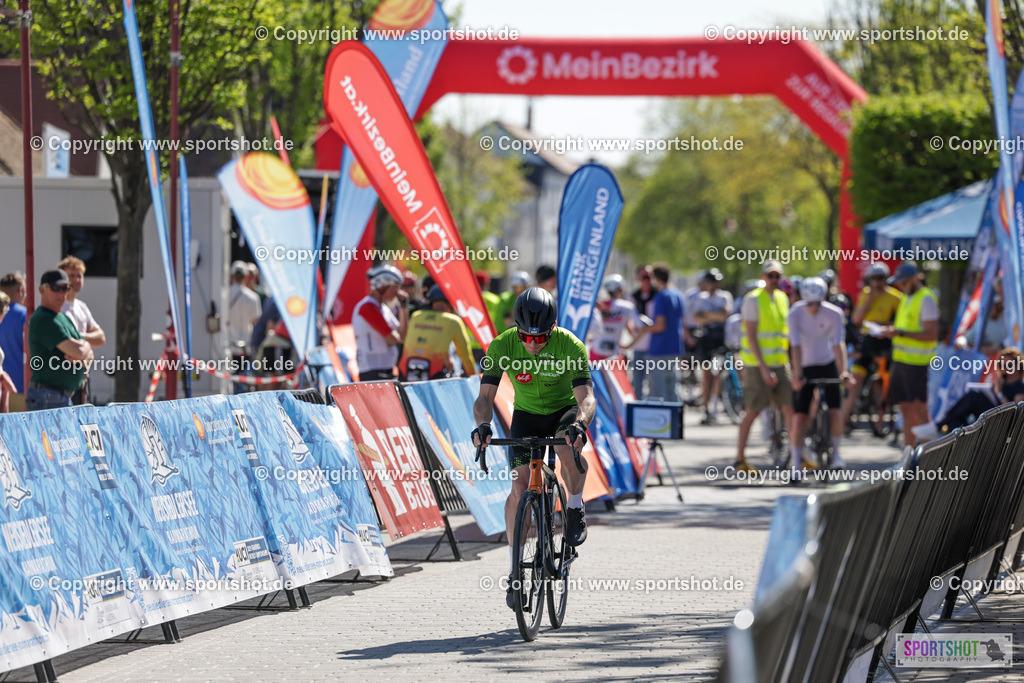 VJ__5347 | Neusiedlersee Radmarathon 2026@sportshot_your_pictrs #yourpictures#roadtowm2029 #nrm #neusiedlerseeradmarathon #neusiedlersee #neusiedlerseetourismus #burgenland #mörbisch #nrm26 #burgenlandtourismus #voglundco #poweredbyburgenlandtourismus #radsport #rad #marathon #ucigranfondo #visitburgenland #ucigranfondoworldseries