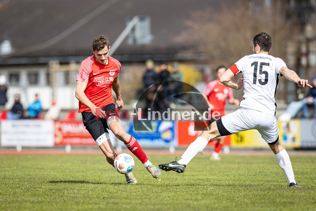 TSV Peißenberg gegen TSV Burggen/Bernbeuren | Fußball Herren Kreisliga Gruppe 1 Zugspitze 2025/26 17. Spieltag, TSV Peißenberg gegen TSV Burggen/Bernbeuren, 20260328,Michael GLADIATOR (TSVP Kapitän 17) am Ball,2026-03-28 in Peißenberg (Sportzentrum Peißenberg, Platz 1), Michael GLADIATOR (TSVP Kapitän 17), Martin SCHMÖLZ (TSV Burggen/Bernbeuren Kapitän 15)Copyright: WolfgangxLindner www.foto-lindner.de