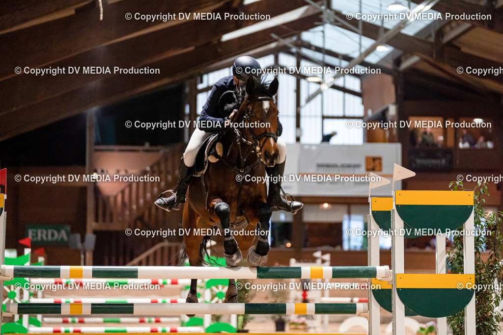 Springen Tag 1-823 | dv-media-shop - Realisiert mit Pictrs.com