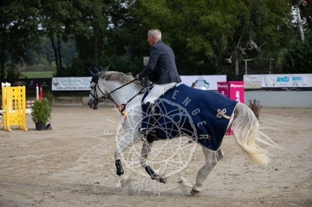 2B4A2217 | pixelfaenger - Realisiert mit Pictrs.com