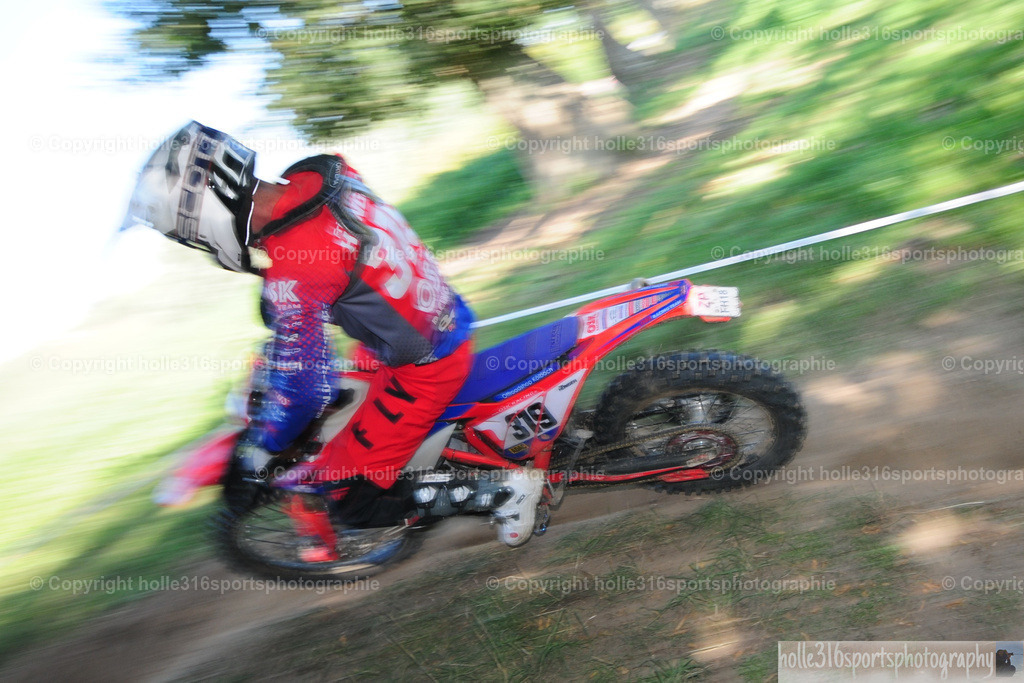 DSC_5512 | Sportfotografie , Motorsport, Motoross, Reitsport, Mointainbike, Enduro,
Landschaft , Outdoor, Eventfotografie, Landschaft, Bilder online bestellen - Realisiert mit Pictrs.com