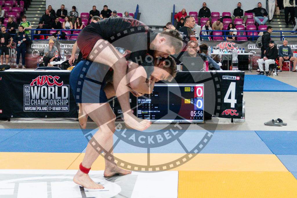 20250517PBB3117 | Athletes compete during the first day of the ADCC Amateur World Championship on May 15, 2025 in Warsaw, Poland. © Chiara Dazi / photoblackbelt