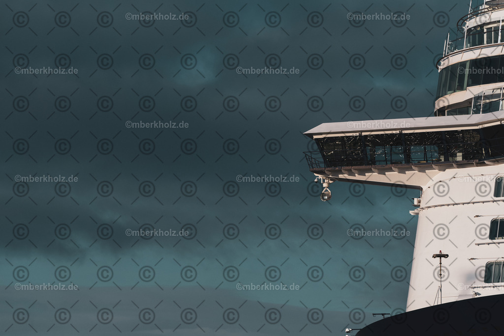 Marko_Berkholz_mberkholz_MBE4907 | "Digitaler Download"
Zeigen Sie Ihre Verbundenheit zu Rostock und Warnemünde und binden hochwertige Fotos in Ihre Unternehmenswebsite oder digitalen Präsentationen ein. Unter "Fotos für den digitalen Download" finden Sie eine große Auswahl direkt zum Download ohne Verpflichtung zum Abo.