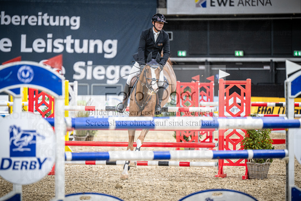 DOS_0996 | Entdecke hochwertige Reitturnierfotos von Foto Oger. Professionell, emotional und authentisch – jetzt Lieblingsmomente im Shop bestellen.Deutschlandweite Turnierfotografie. - Realisiert mit Pictrs.com