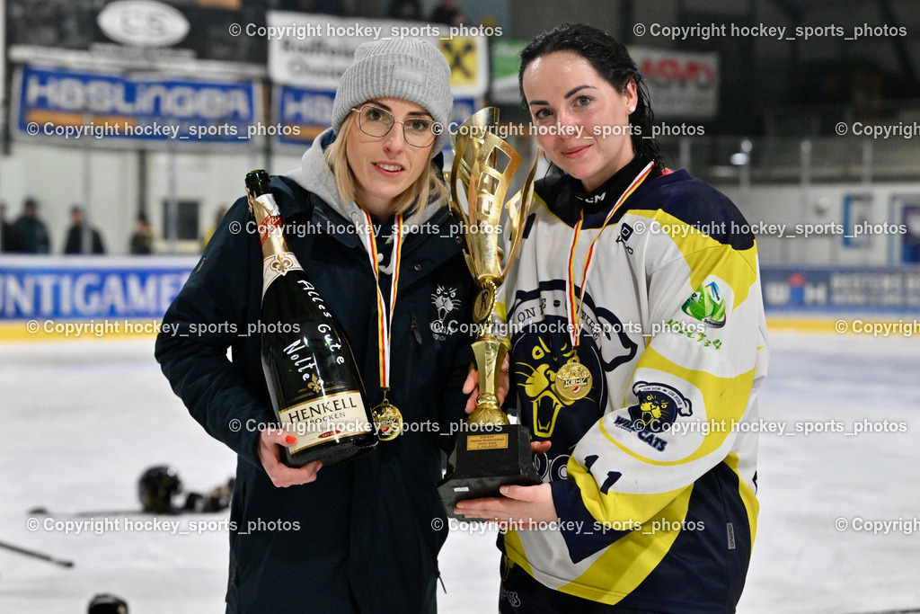 WILDCATS PATERNION & Lady Hawks Siegerehrung-Meisterfeier | Melanie Lesacher, #11 Tschernutter Lara WILDCATS PATERNION, WILDCATS PATERNION &amp; Lady Hawks Siegerehrung-Meisterfeier, WILDCATS PATERNION &amp; Lady Hawks Siegerehrung-Meisterfeier am 12.03.2025 in Steindorf (Ossiachersee Halle), Austria, (Photo by Bernd Stefan)