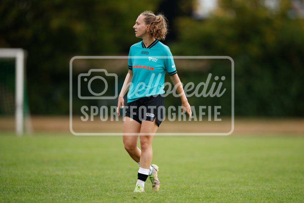 Fußball I Frauen I Westfalenpokal 26-27 I DJK GW Amelsbüren - SSV Rhade  I 18781 | Julia Greskamp (18, SSV Rhade) - Realisiert mit Pictrs.com
