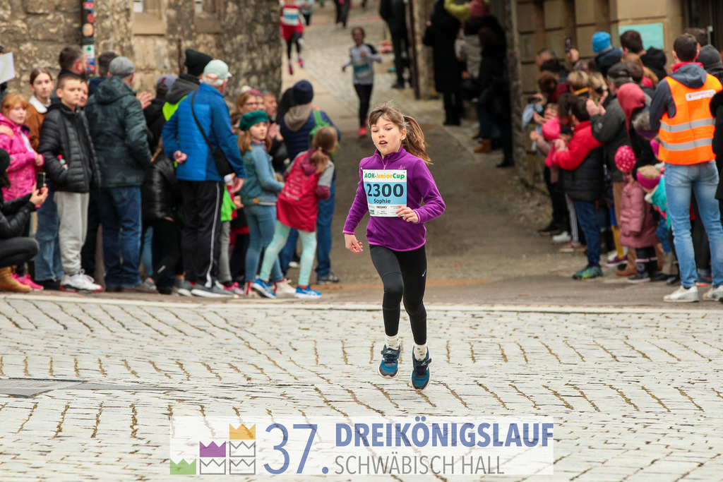 AOK JuniorCup 400m | 3Koenigslauf 2023 - Realisiert mit Pictrs.com