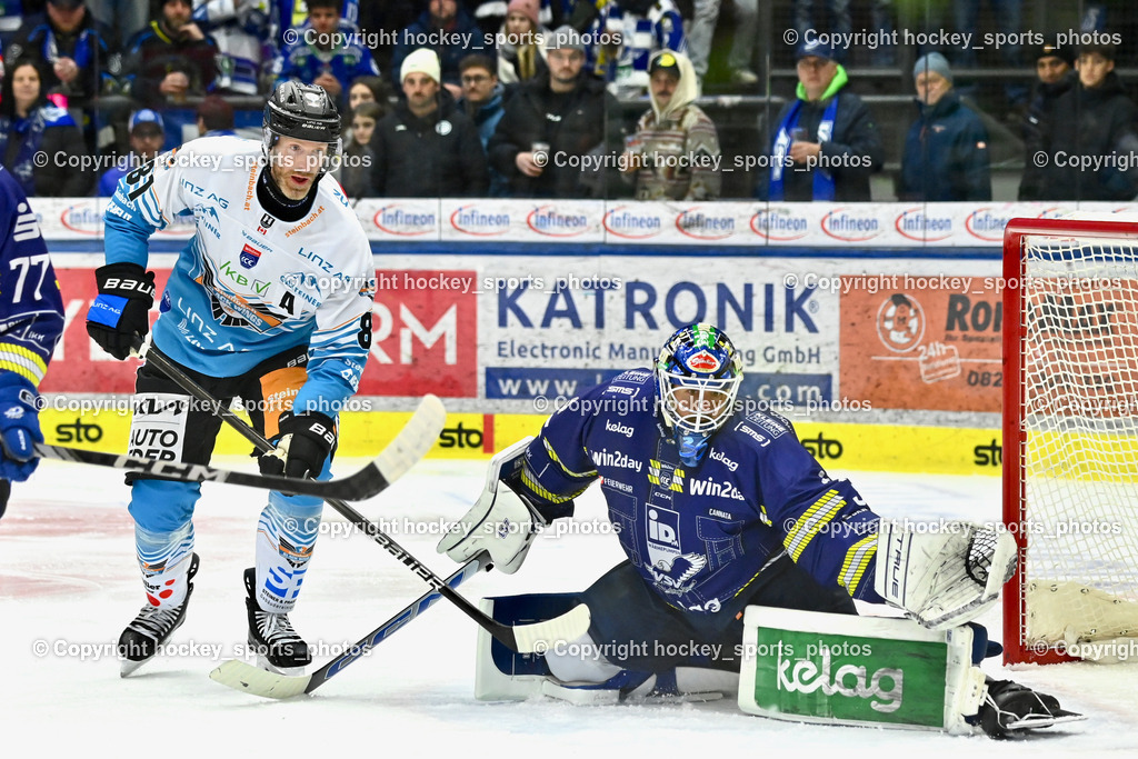 EC IDM WÄRMEPUMPEN VSV vs. Steinbach Black Wings Linz | #81 Sean Brendan Collins Black Wings Linz, #35 Joe Cannata EC VSV, EC IDM WÄRMEPUMPEN VSV vs. Steinbach Black Wings Linz, EC IDM WÄRMEPUMPEN VSV vs. Steinbach Black Wings Linz am 28.11.2025 in Villach (Stadthalle Villach), Austria, (Photo by Bernd Stefan)