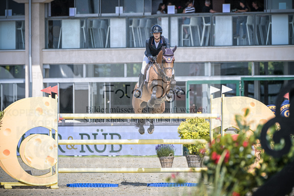 DOS_5567 | Entdecke hochwertige Reitturnierfotos von Foto Oger. Professionell, emotional und authentisch – jetzt Lieblingsmomente im Shop bestellen.Deutschlandweite Turnierfotografie. - Realisiert mit Pictrs.com