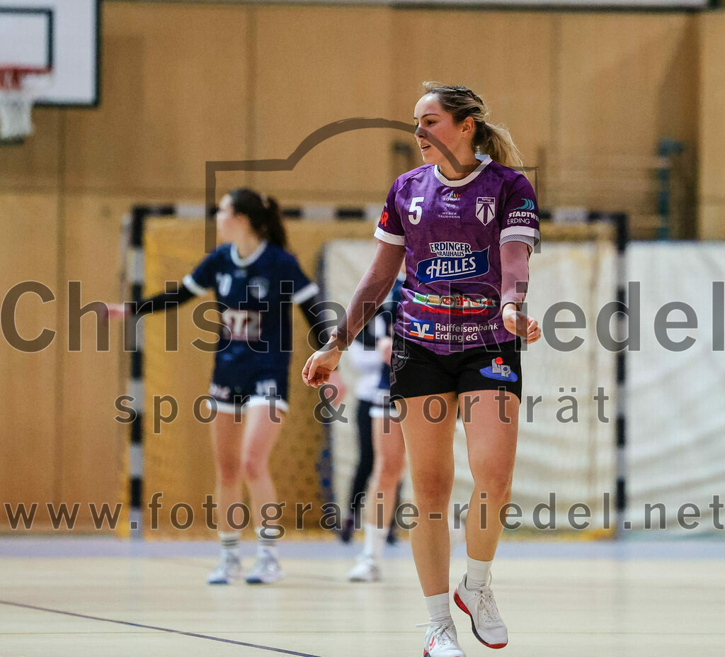 2024-02-03_069_SpVgg_Altenerding_gegen_SpVgg_Erdweg | Erding, Deutschland, 03.02.2024:
Handball, Bezirksoberliga Frauen Altbayern 2023 / 2024, 13. Spieltag, SpVgg Altenerding gegen SpVgg Erdweg, Endergebnis: 25:21

Lena Prem (SpVgg Altenerding, #5)

Foto: Christian Riedel / fotografie-riedel.net